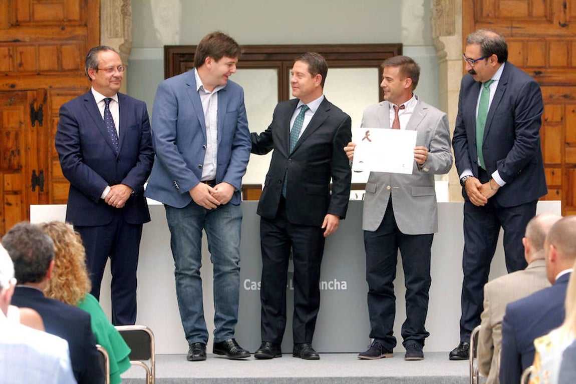 Entrega de los VI Premios a la Excelenca y a la Calidad de la Junta