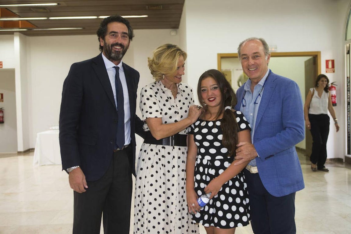 Las mejores imágenes de la gala de entrega de los Premios ABC Solidario. 