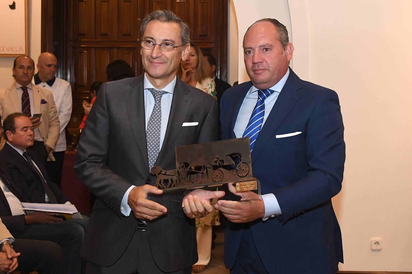 Entrega de trofeos de la Exhibición de Enganches de la Feria de Abril (I)