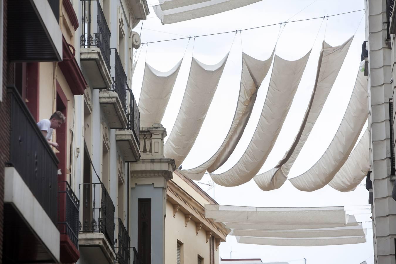 Así están los toldos del Centro de Córdoba a dos semanas de su colocación