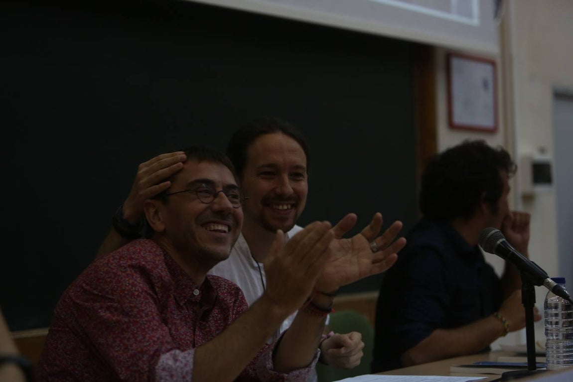 Las imágenes de la Universidad de verano de Podemos en Cádiz