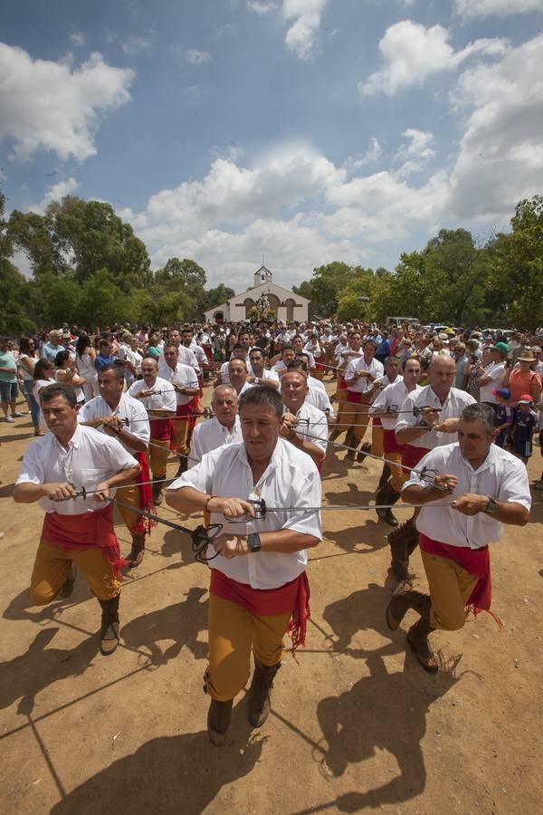 La Danza de las Espadas de Obejo, en imágenes