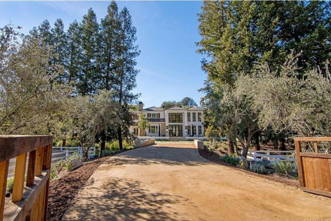 Entrada a la propiedad.