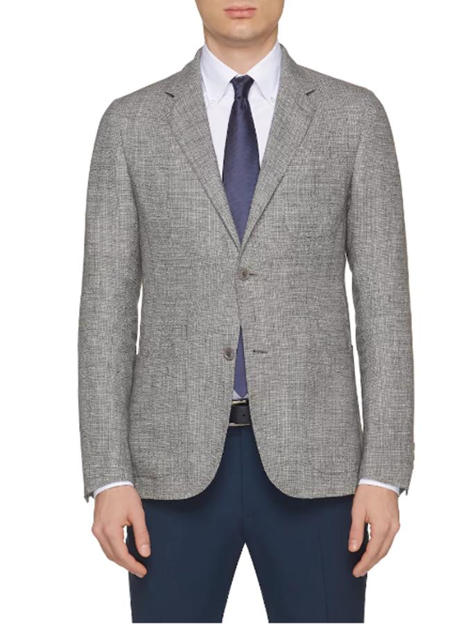 Americana de lino y seda gris (1.134€)