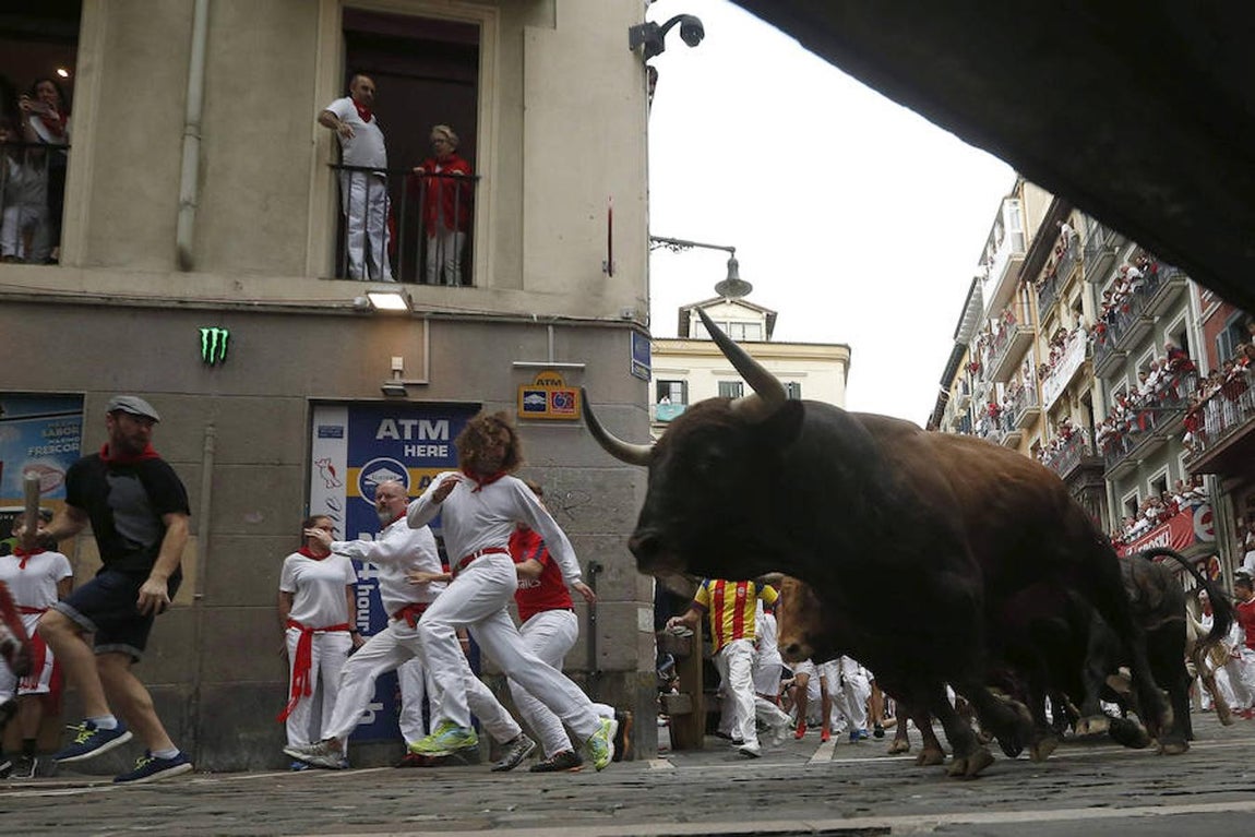 Imágenes del encierro de Sanfermines