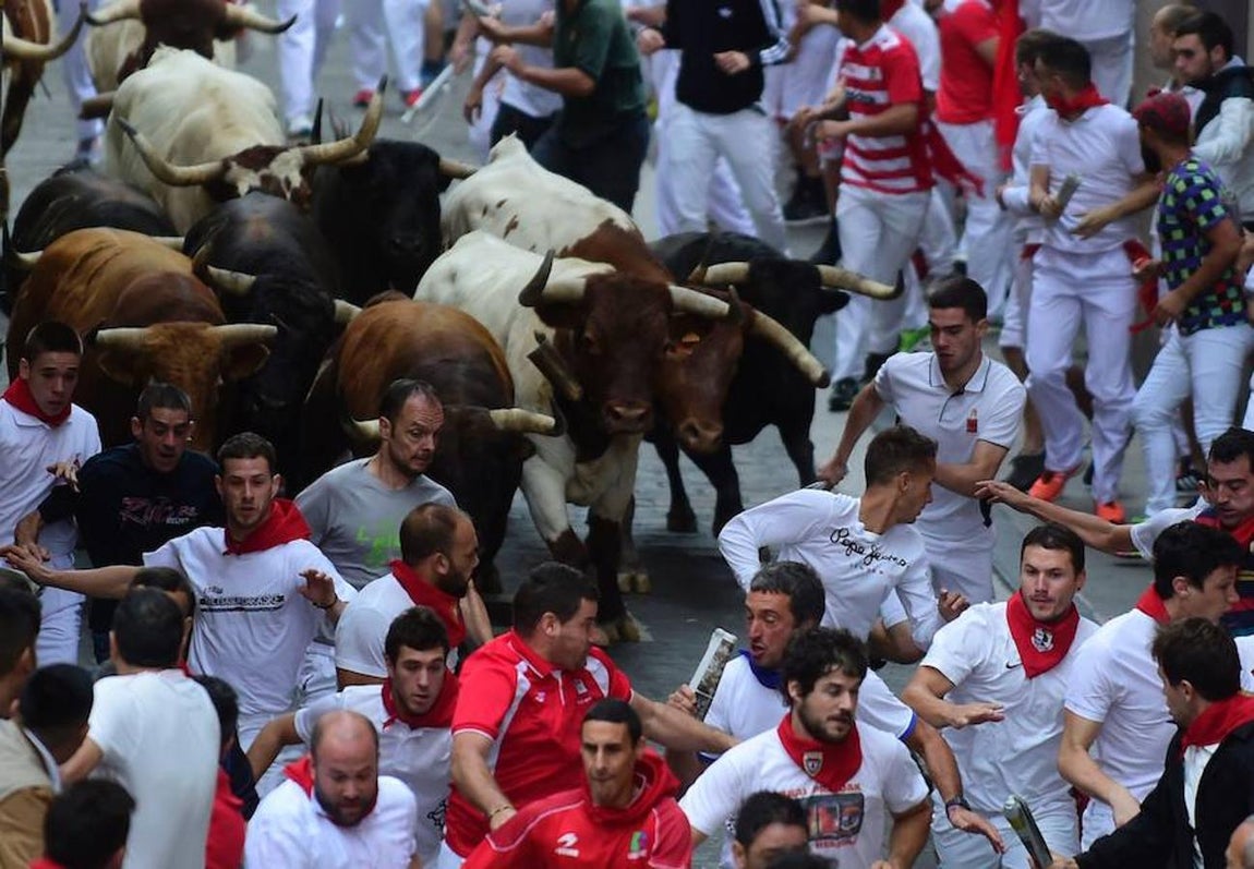 Imágenes del encierro de Sanfermines