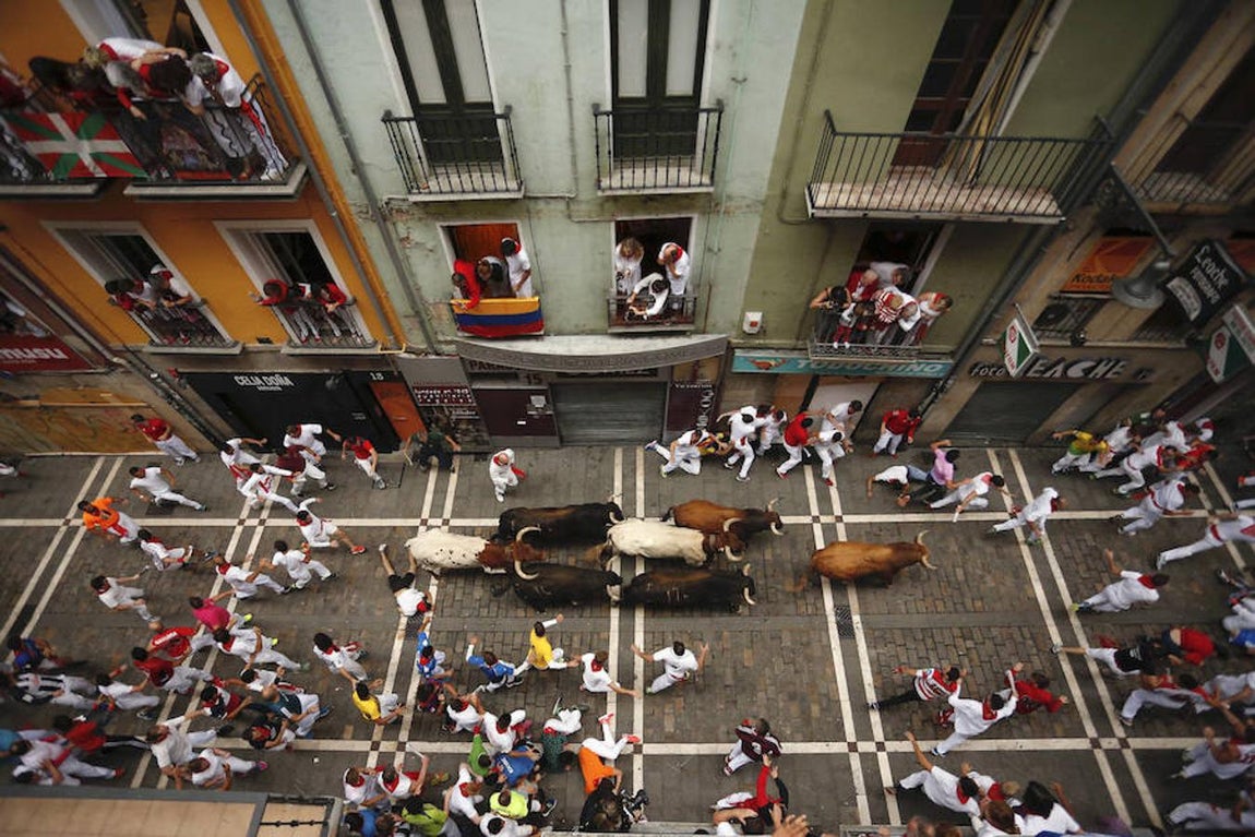 Imágenes del encierro de Sanfermines