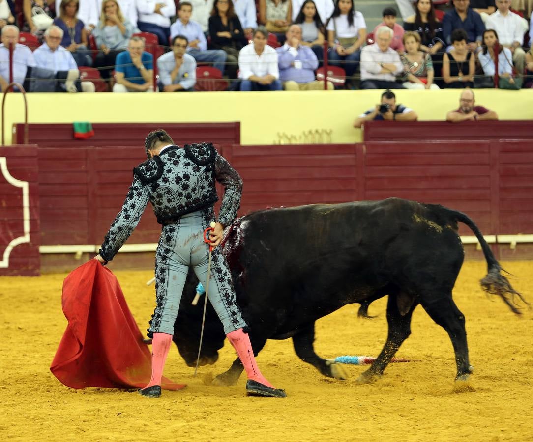 Imágenes de la triunfal presentación de Manzanares en Lisboa