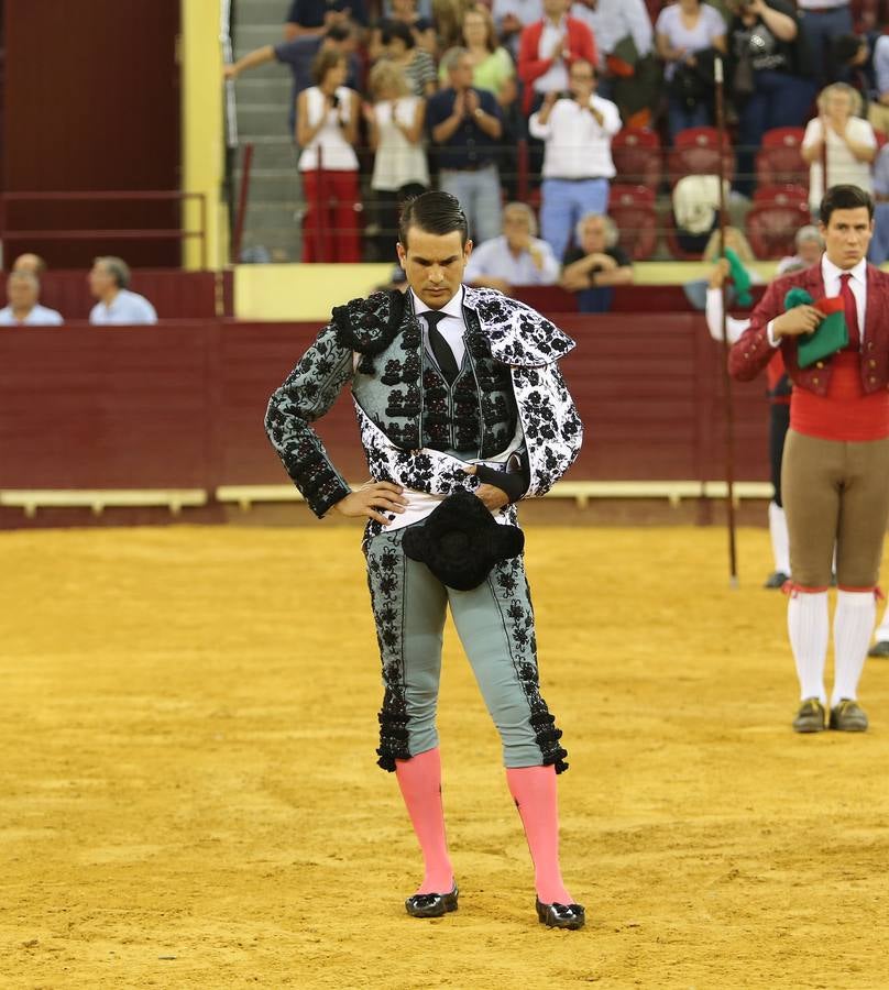 Imágenes de la triunfal presentación de Manzanares en Lisboa