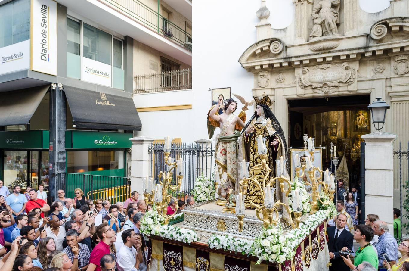 La procesión de la Virgen del Carmen del Santo Ángel, en imágenes