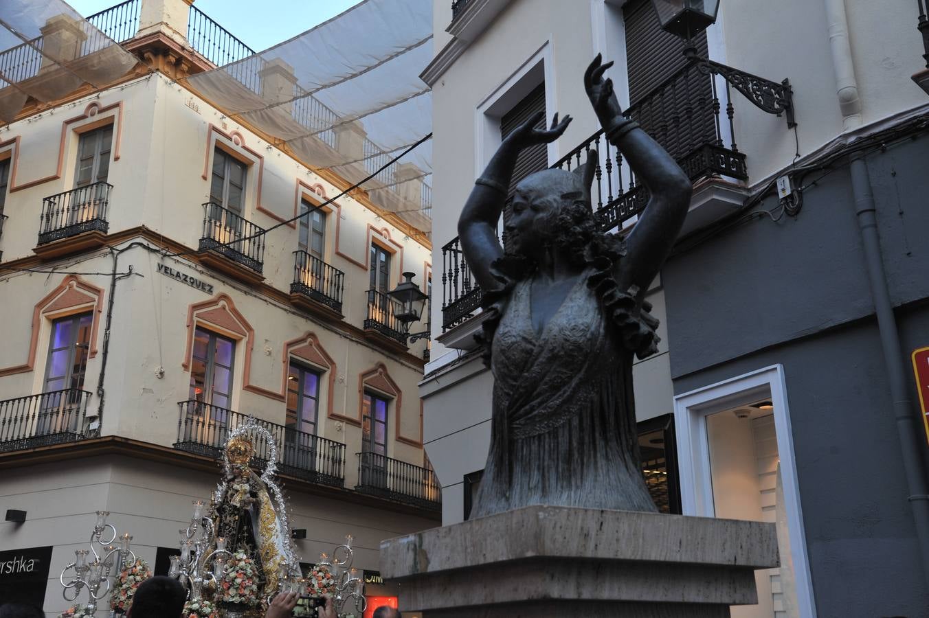 La procesión de la Virgen del Carmen del Santo Ángel, en imágenes