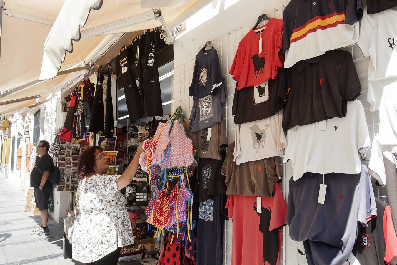 Los tenderetes de la Judería de Córdoba, en imágenes