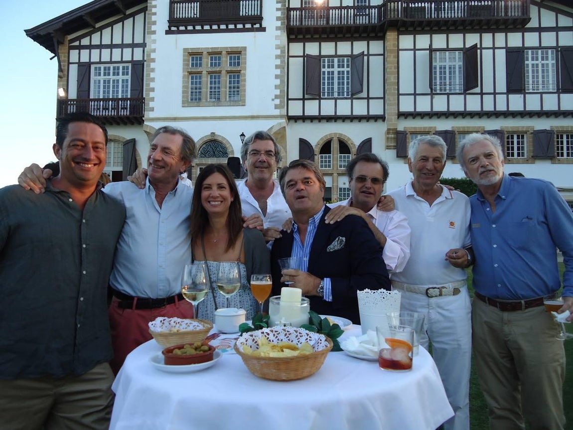 Basilio Iglesias, Juan Reyna, María Taylor, Fernando Guilloto, Emilio Valero, Alfonso Pérez-Barbadillo, Fernando Caballero y Eduardo Basa. 