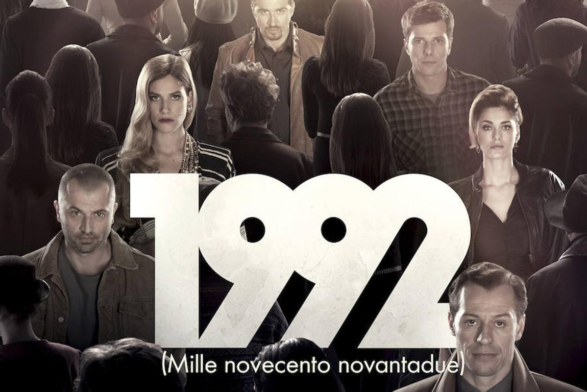 1992 (Italia, 2015). 1 temporada. 10 episodios. Un drama político sobre vidas cruzadas en una época convulsiva de Italia: los años 90. Ya ha sido emitida una segunda temporada (de 8 episodios) bajo el título de «1993» y contará con una tercera temporada: «1994». Duración de los episodios: una hora.