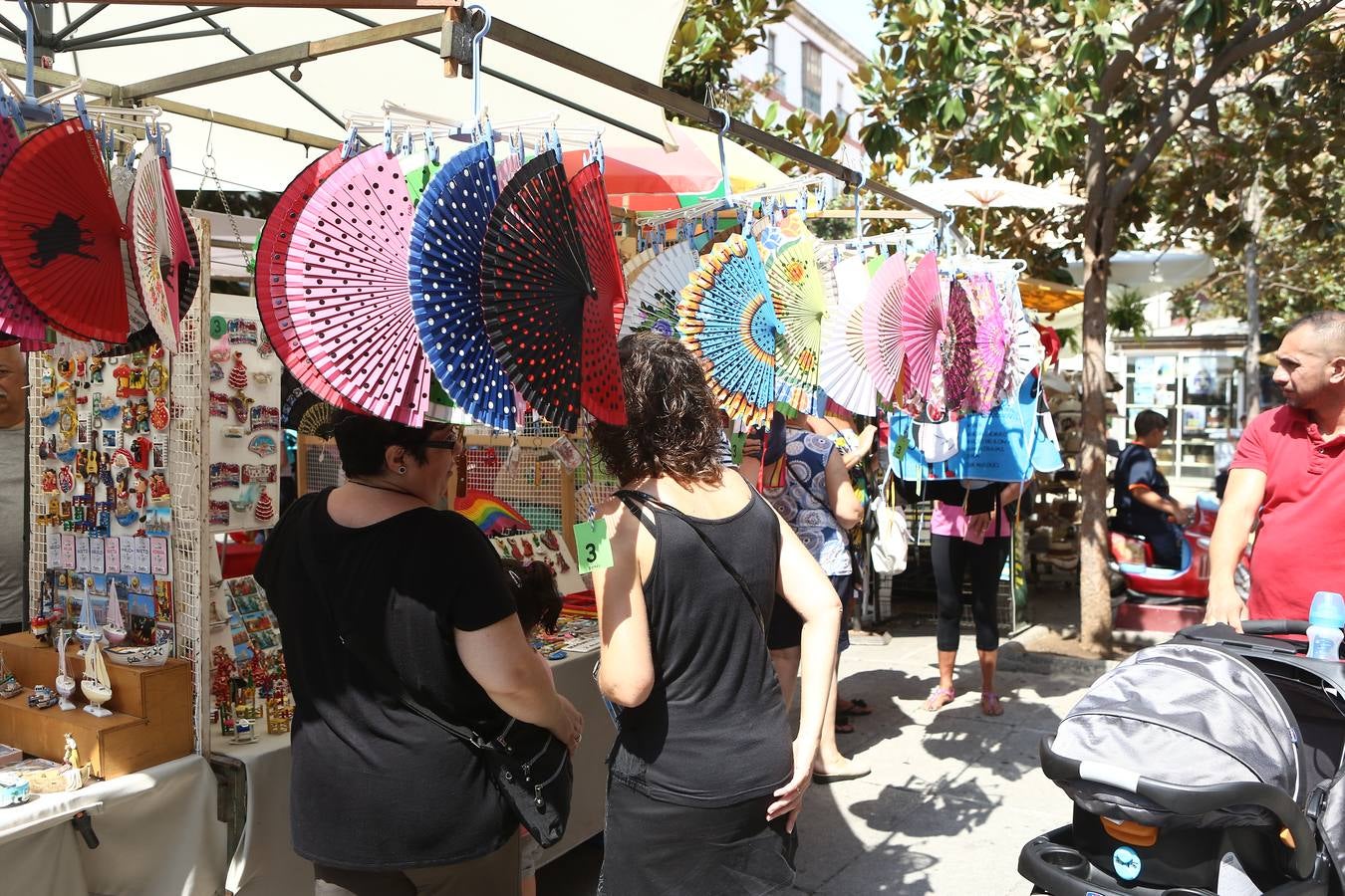 Más de 17.000 personas llegan a la ciudad en cuatro grandes cruceros