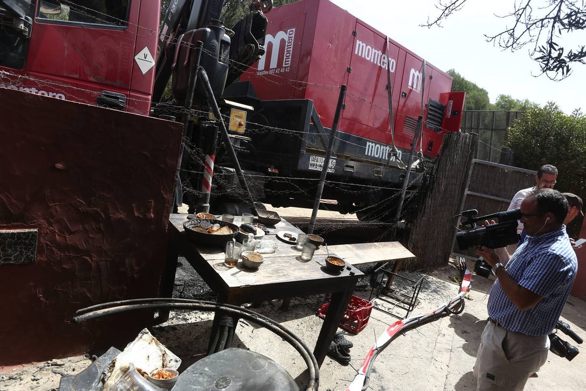 Fotos: El fuego se produjo en el patio del restaurante