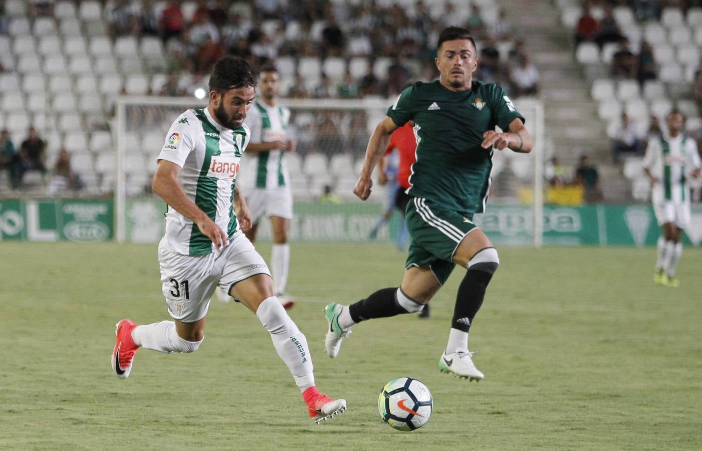 Imágenes de la presentación del Córdoba ante el Betis