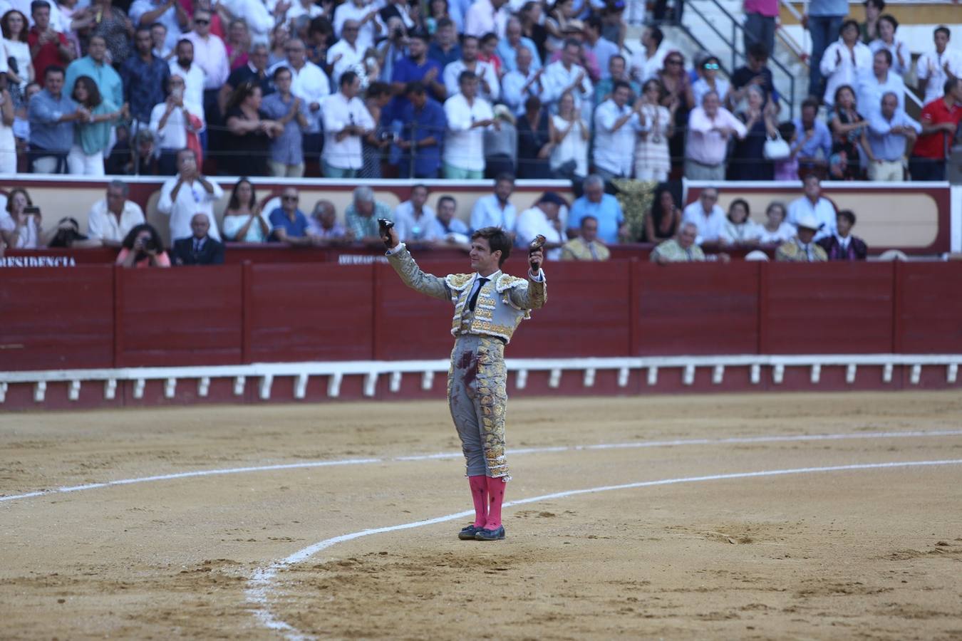 Cinco orejas y un rabo para El Juli en El Puerto