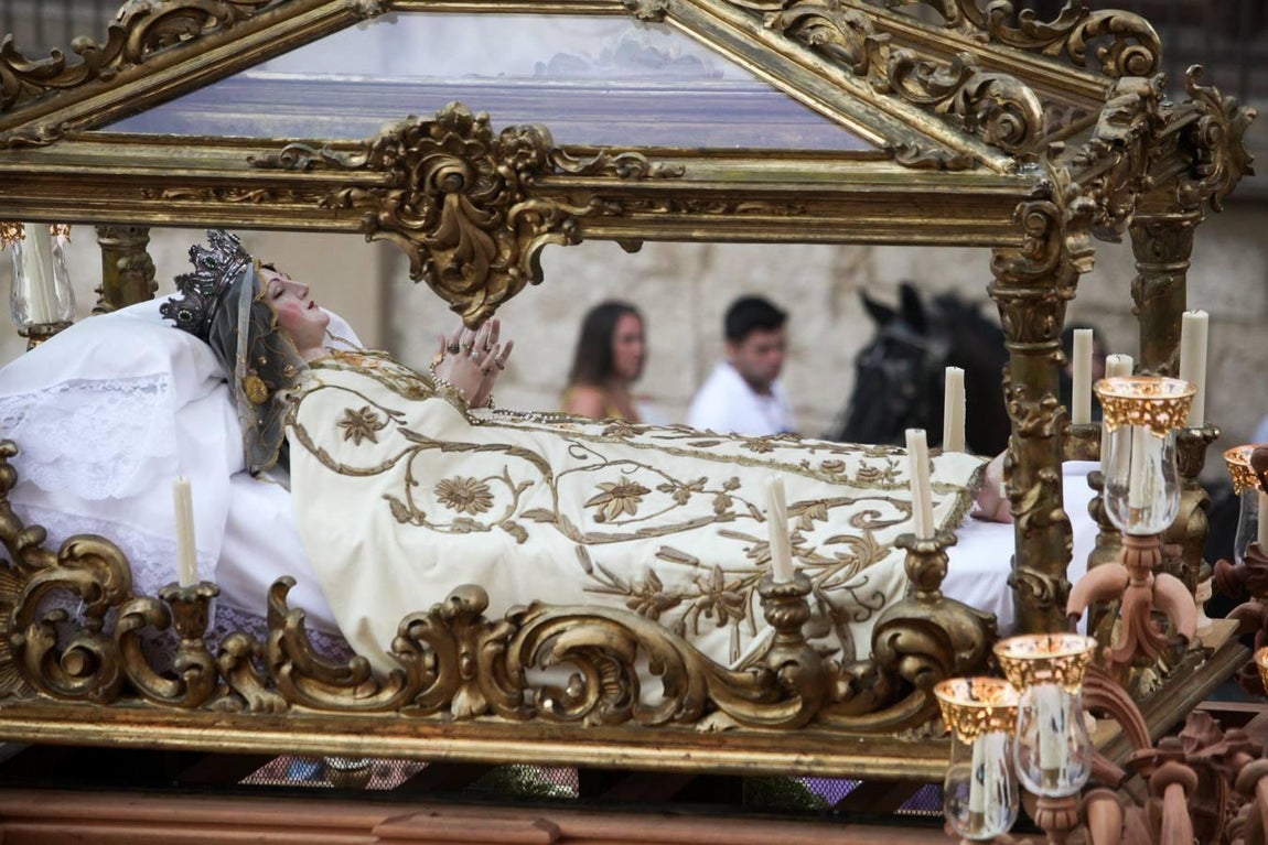 La procesión de la Virgen de Acá, en imágenes