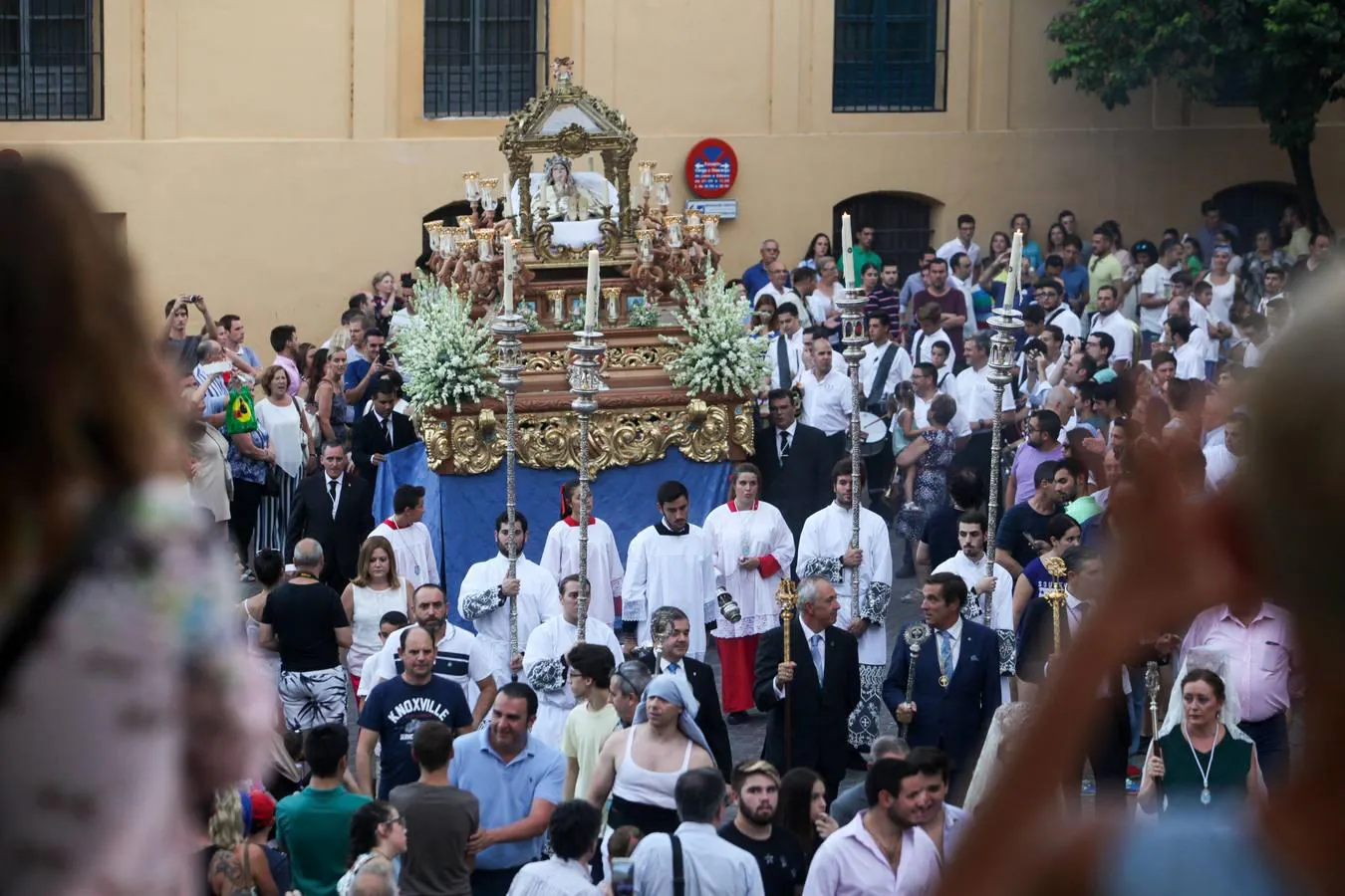 La procesión de la Virgen de Acá, en imágenes