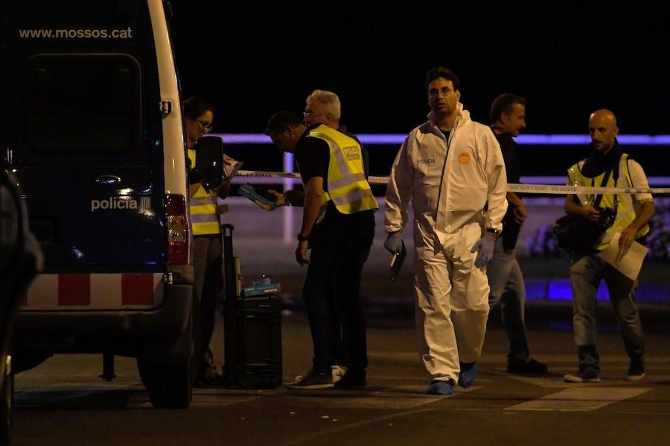 Abatidos cinco terroristas tras cometer un atentado en Cambrils