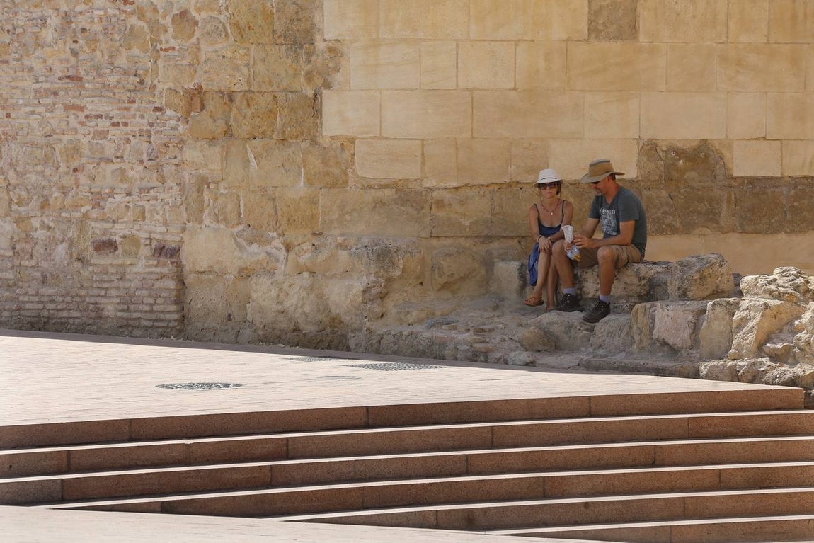 El «desierto» del agosto en Córdoba, en imágenes