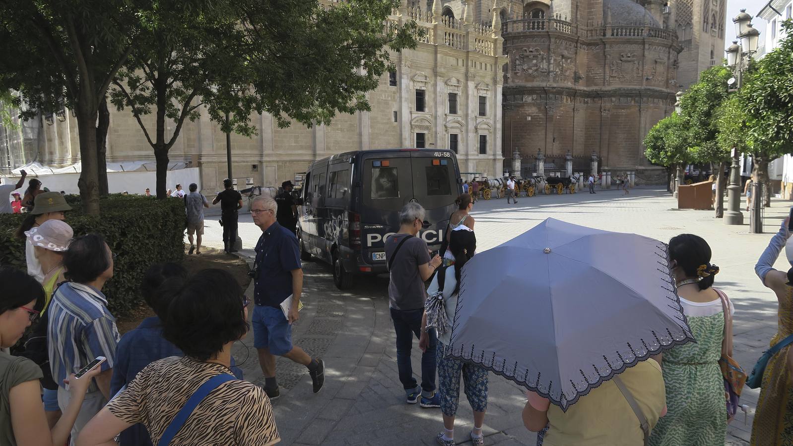 En imágenes: Sevilla se protege contra el terrorismo