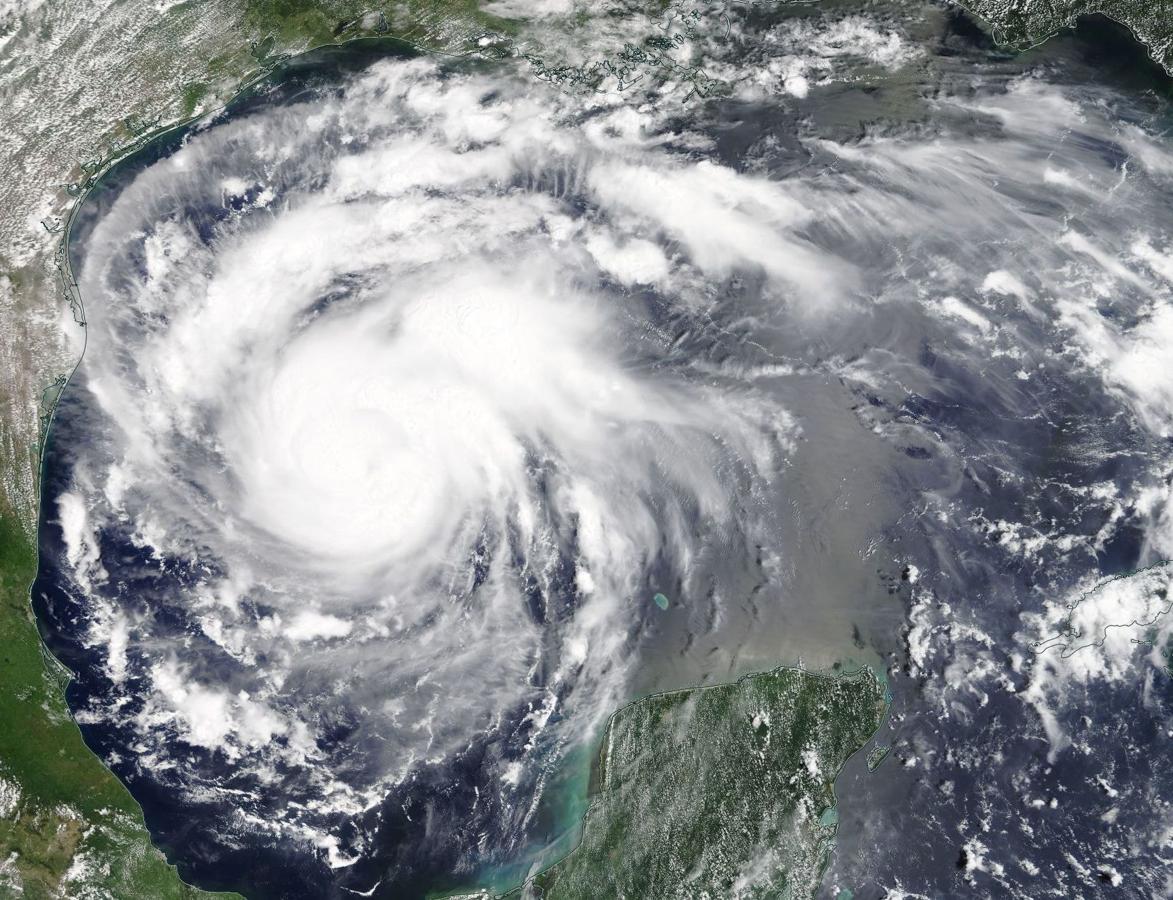 Huracán Harvey. Imagen por satélite muestra la formación del fenómeno meteorológico