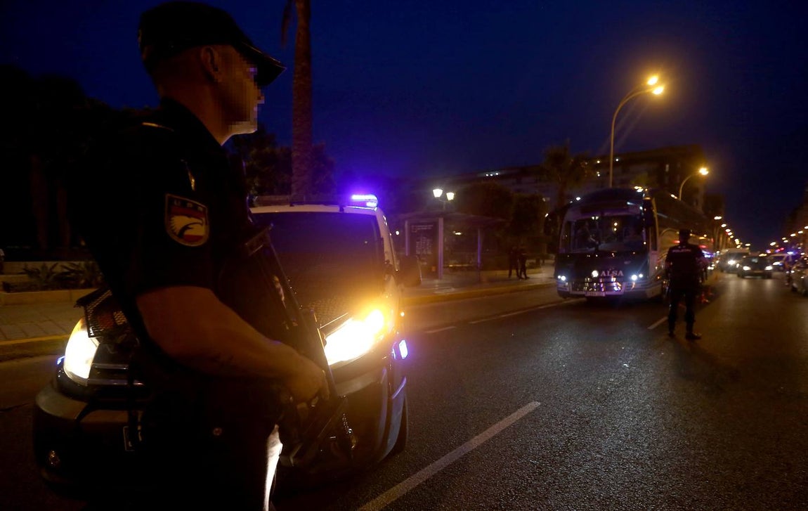 FOTOS: Medidas de seguridad en Cádiz tras los atentados