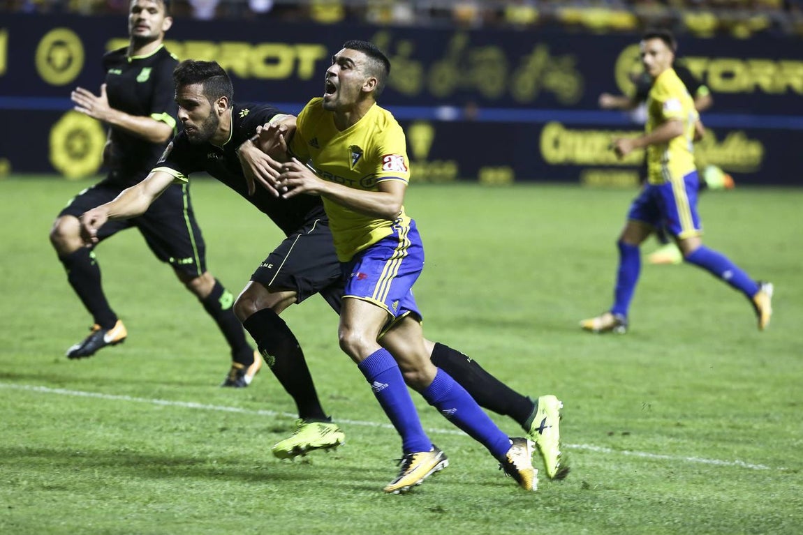 FOTOS: Cádiz CF - Alcorcón en imágenes