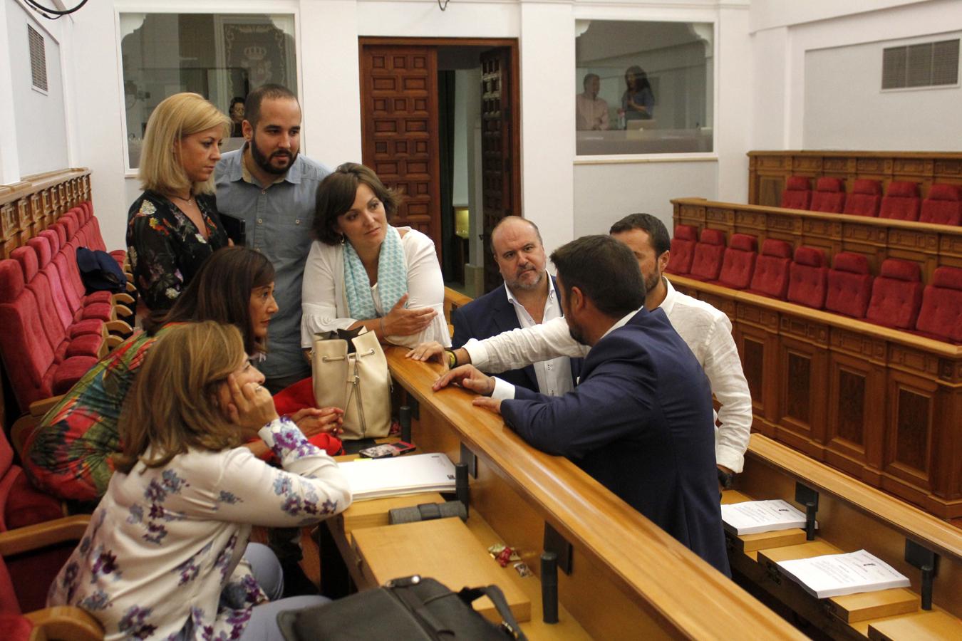 El Pleno de los presupuestos de Castilla-La Mancha, en imágenes