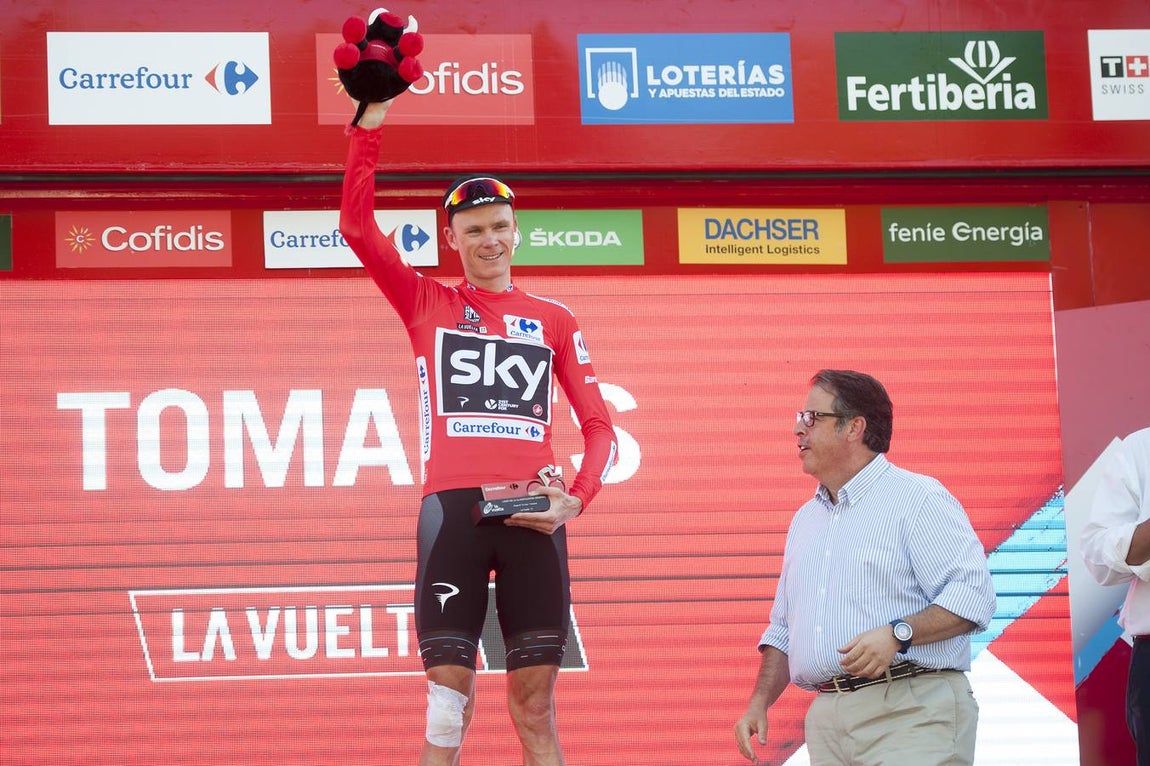 La llegada de la Vuelta Ciclista a España a Tomares, en imágenes