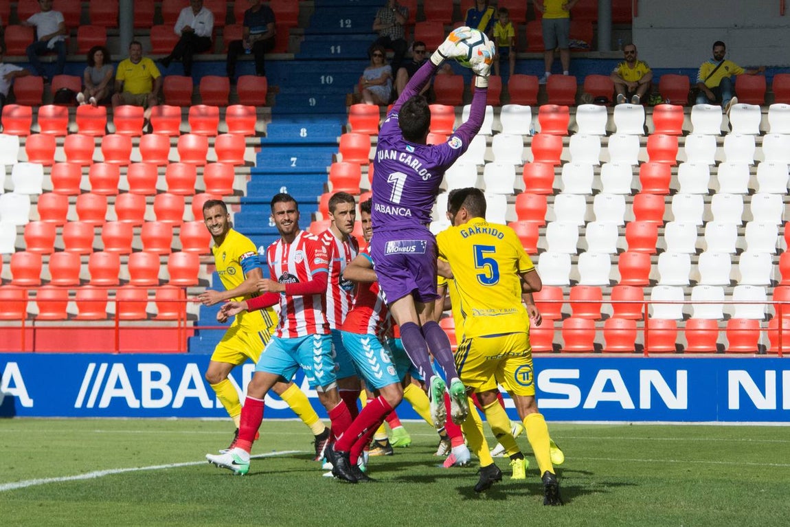 Las imágenes del partido Lugo-Cádiz CF (0-1)