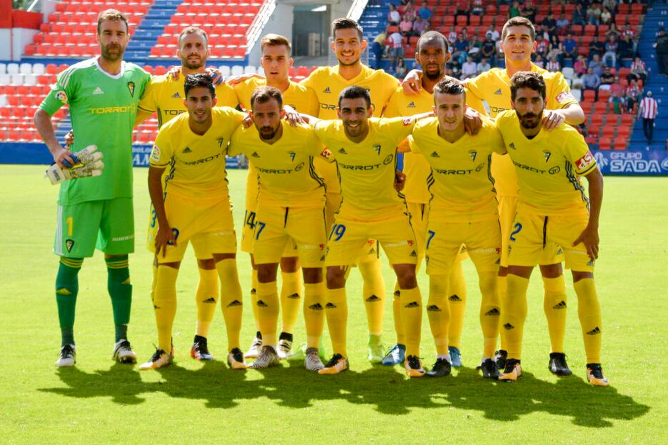 Las imágenes del partido Lugo-Cádiz CF (0-1)
