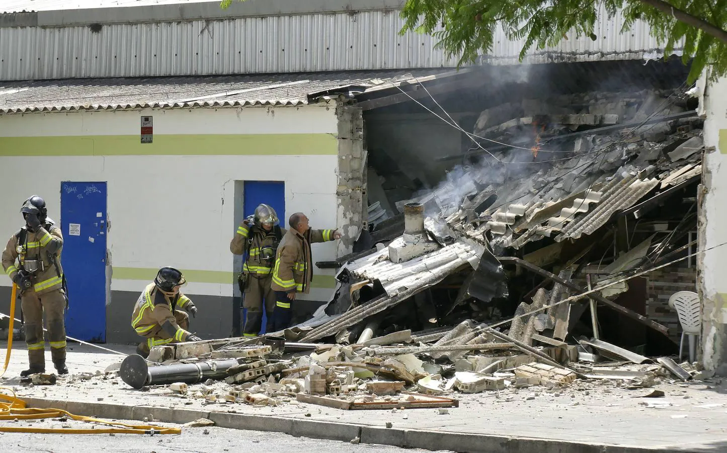Las imágenes de la explosión de la churrería del Mercado de las Palmeritas, en Nervión