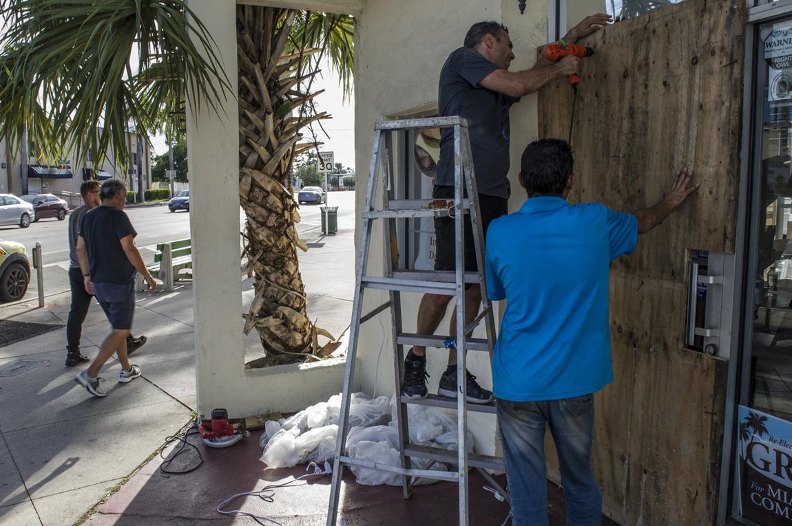 Imágenes del paso del huracán Irma por Florida y el Caribe
