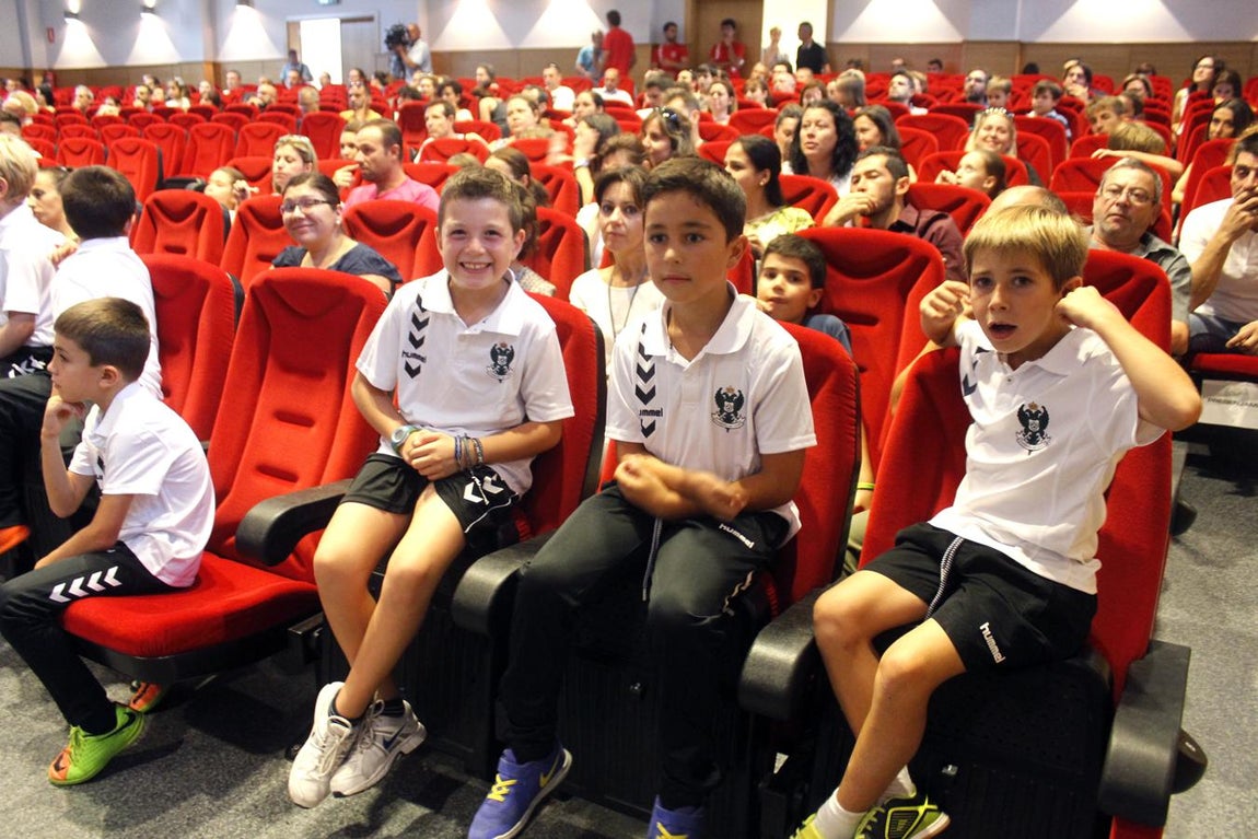 El Toledo entrega los I Premios Jacobo Aragón