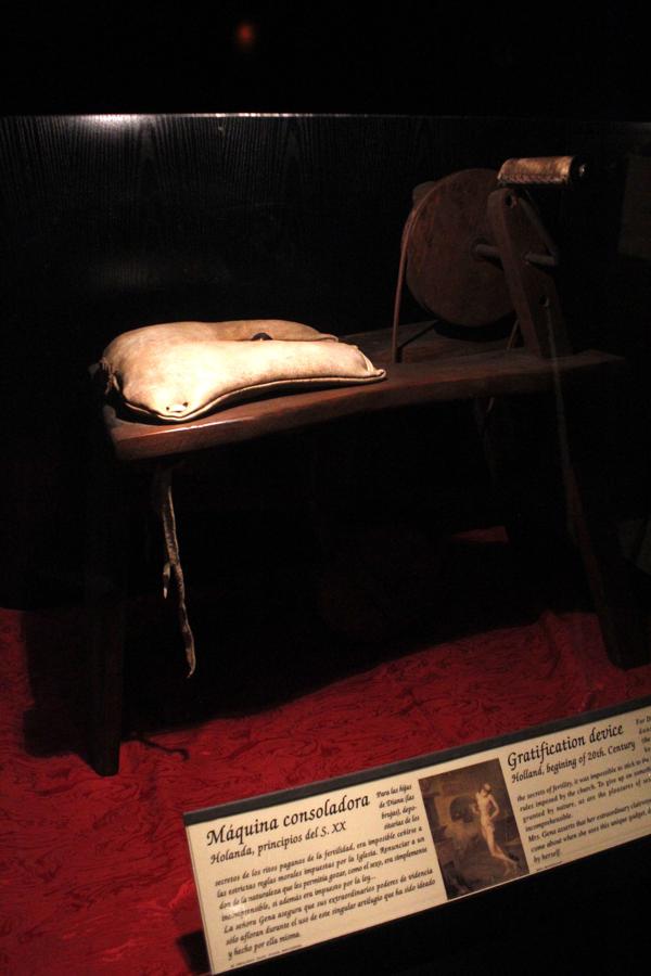 La muestra sobre brujería en Toledo, en imágenes