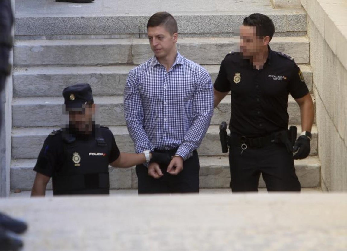 FOTOS: Arranca el juicio al &#039;Ojos&#039; entre fuertes medidas de seguridad