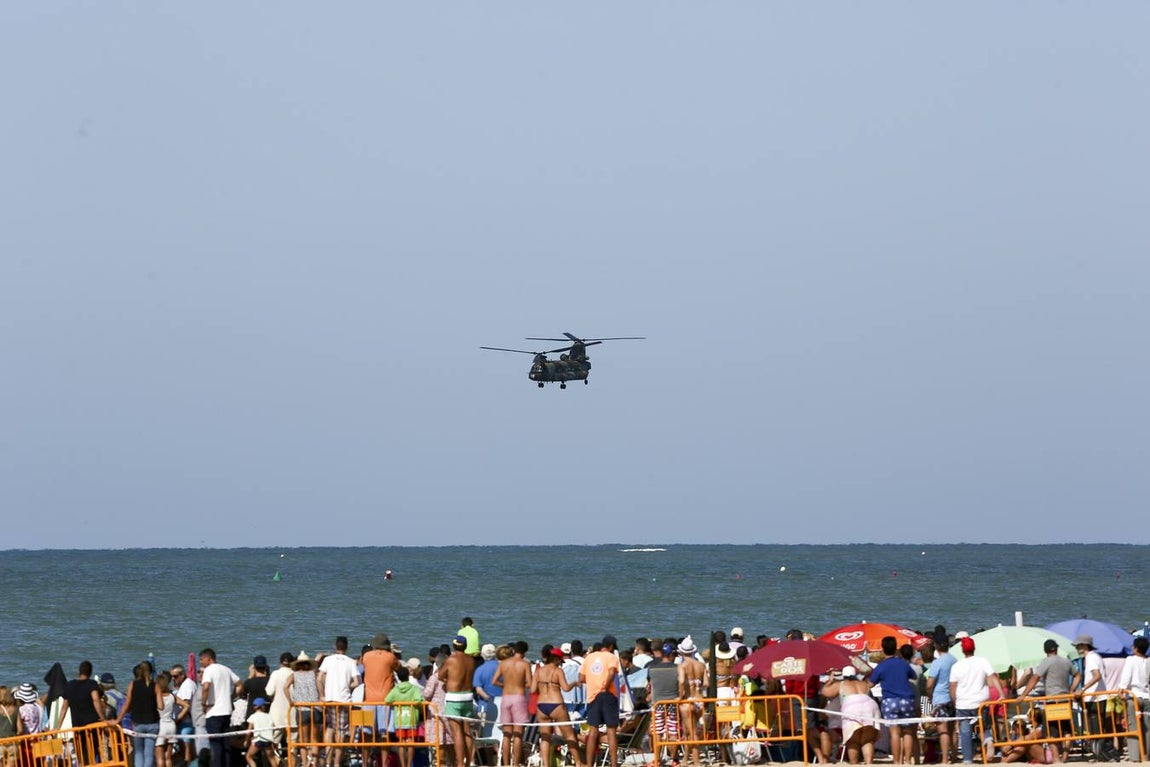 Exhibición aérea con motivo del Centenario de la Aviación Naval