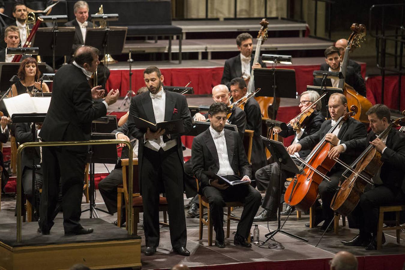 Apoteósico concierto de la orquesta y el coro del Teatro Real