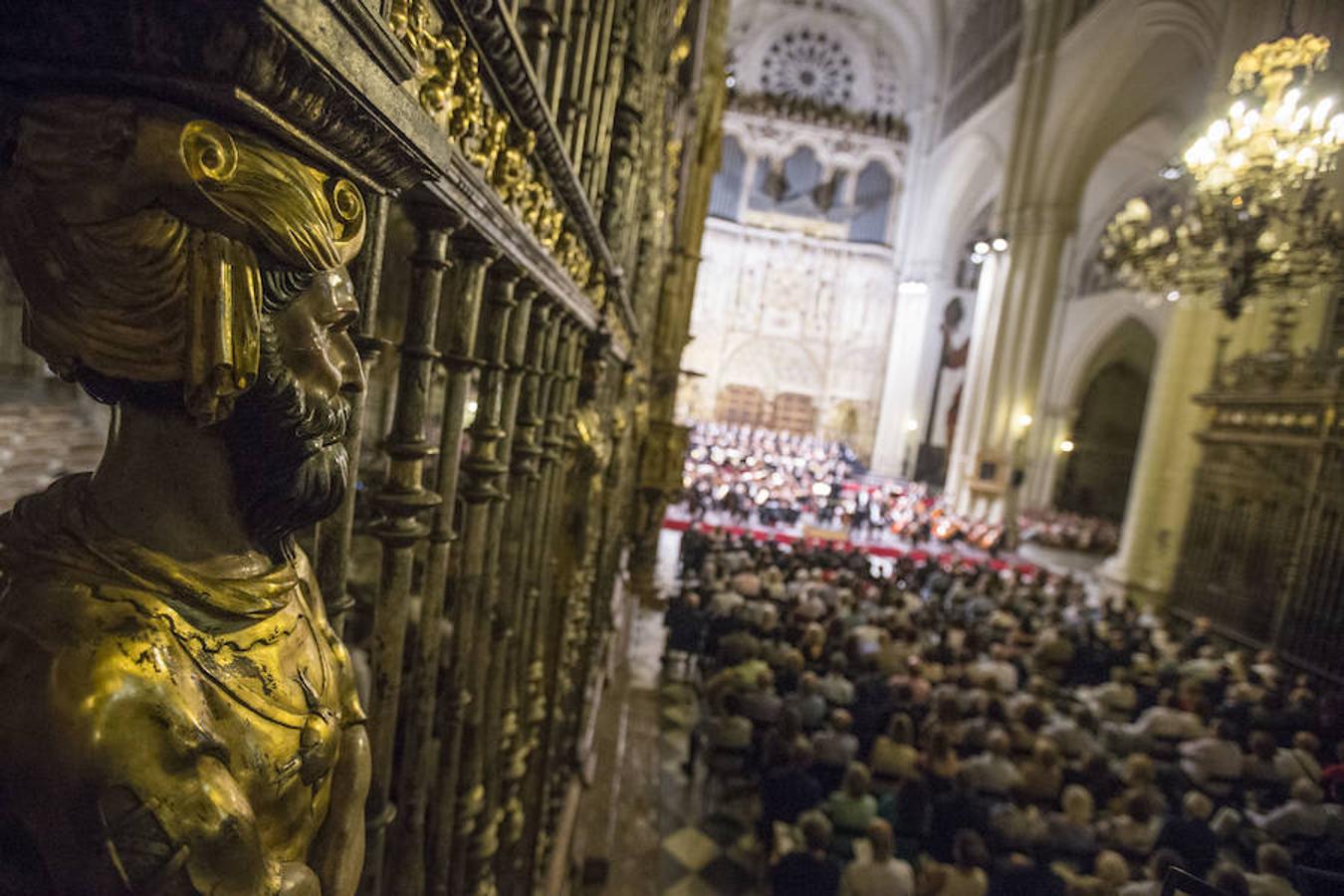 Apoteósico concierto de la orquesta y el coro del Teatro Real