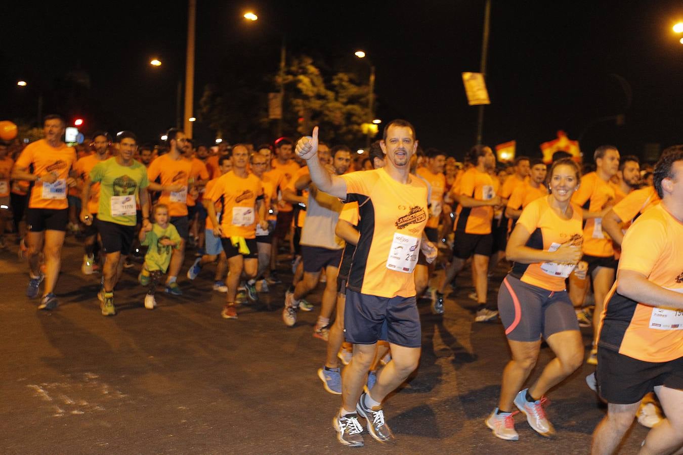 Más de 24.000 corredores han participado en la KH7 Carrera Nocturna del Guadalquivir