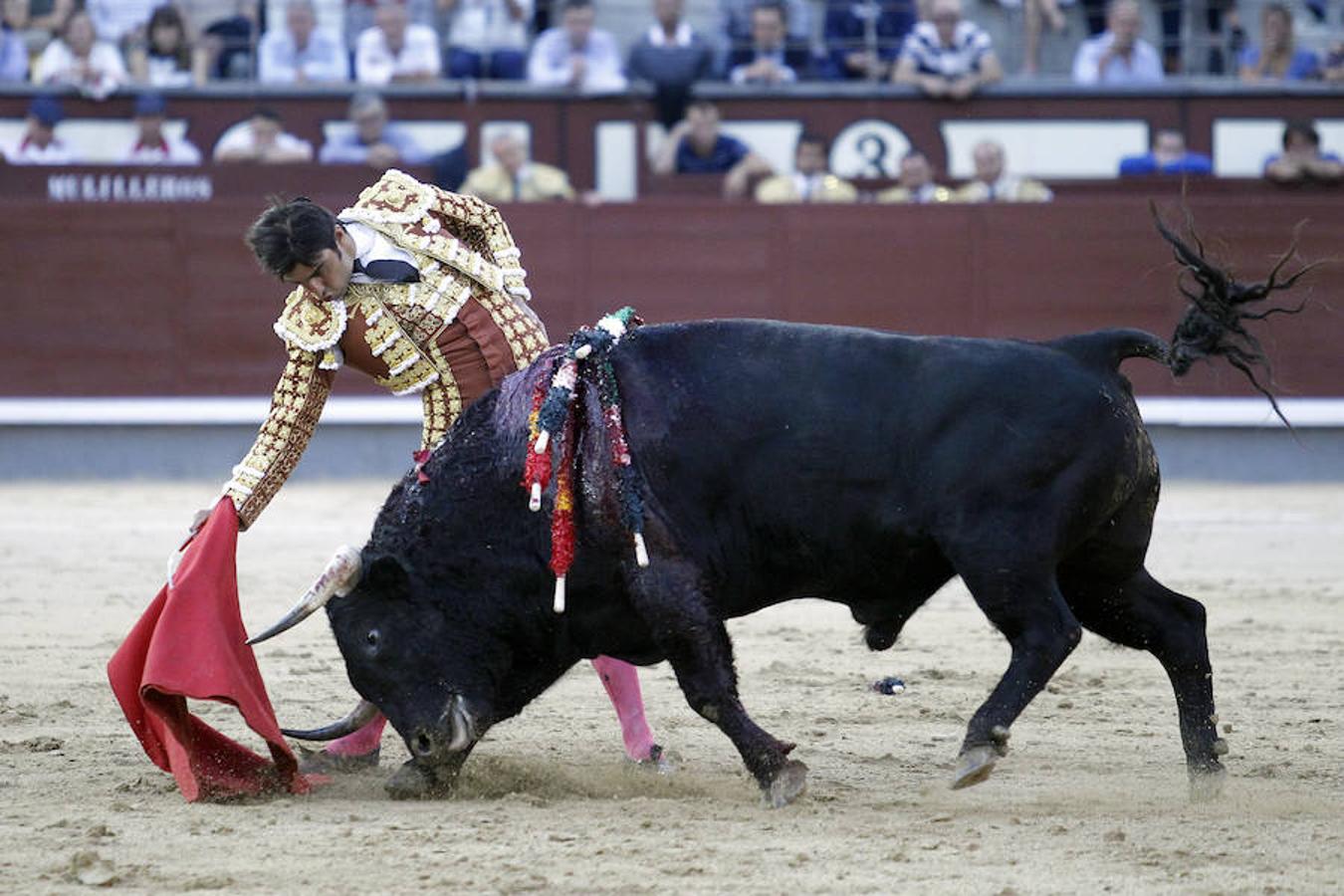 La soberbia tarde de Miguel Ángel Perera en la Feria de Otoño, en imágenes