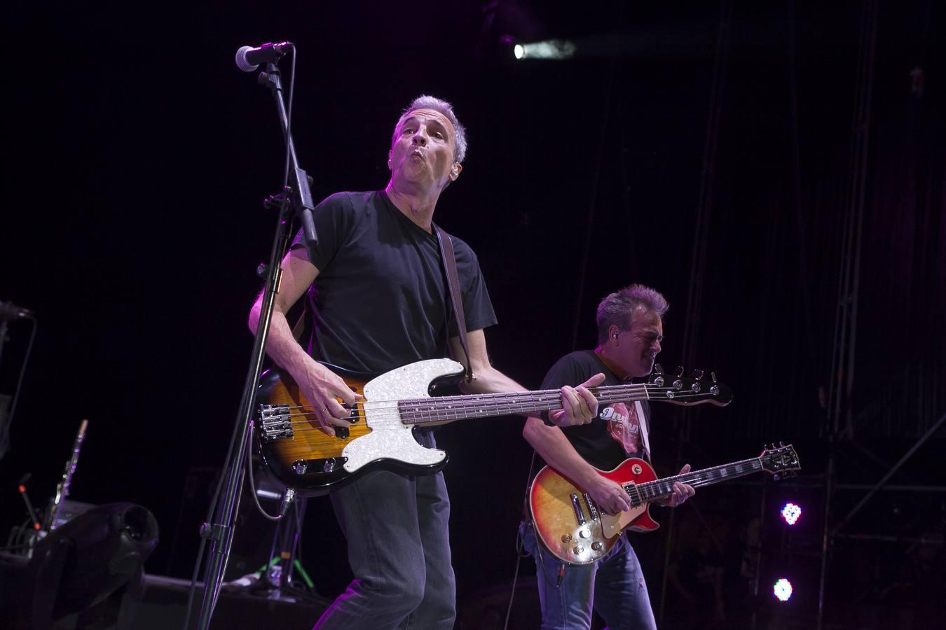 El concierto de Hombres G en Córdoba, en imágenes