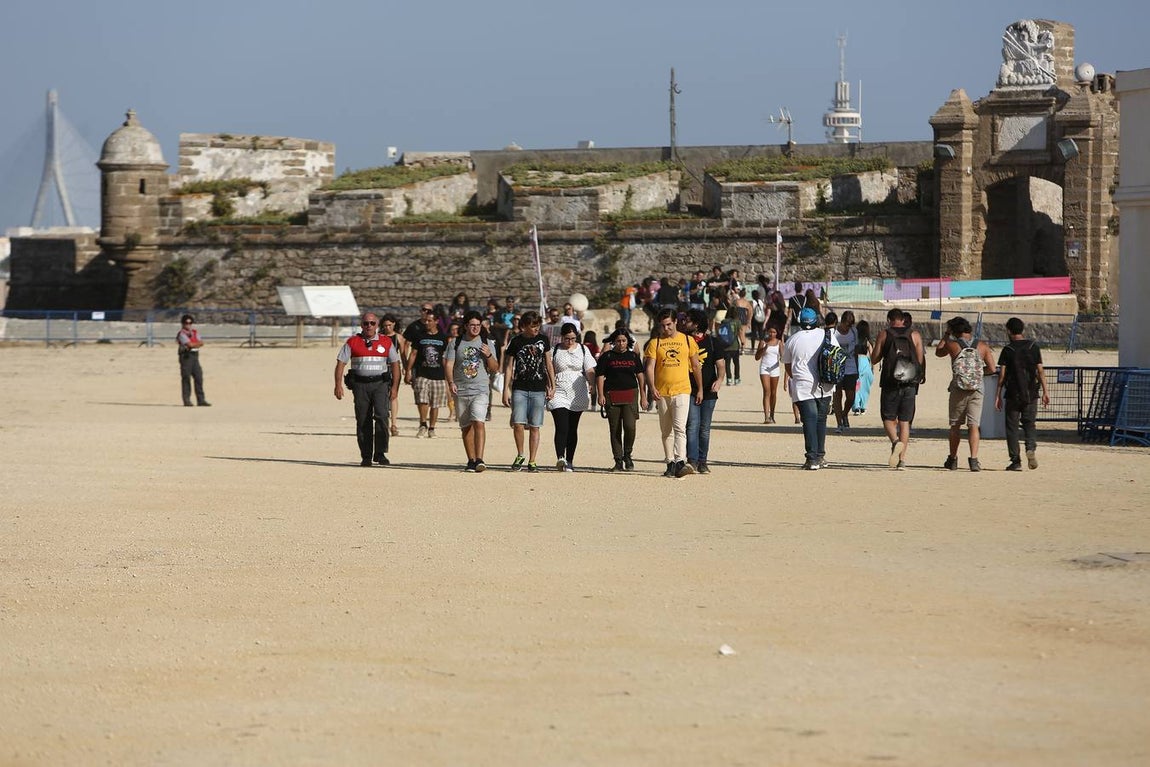 El Manga invade el Castillo de San Sebastián