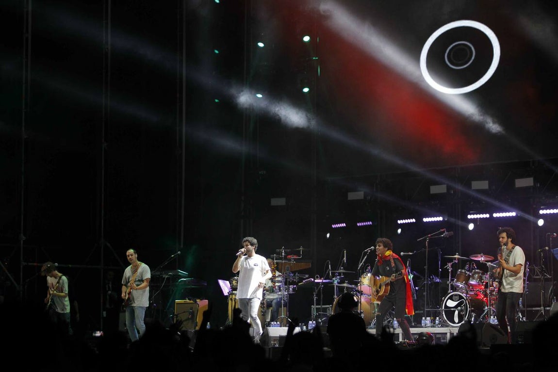 Las mejores imágenes de Hombres G en Sevilla