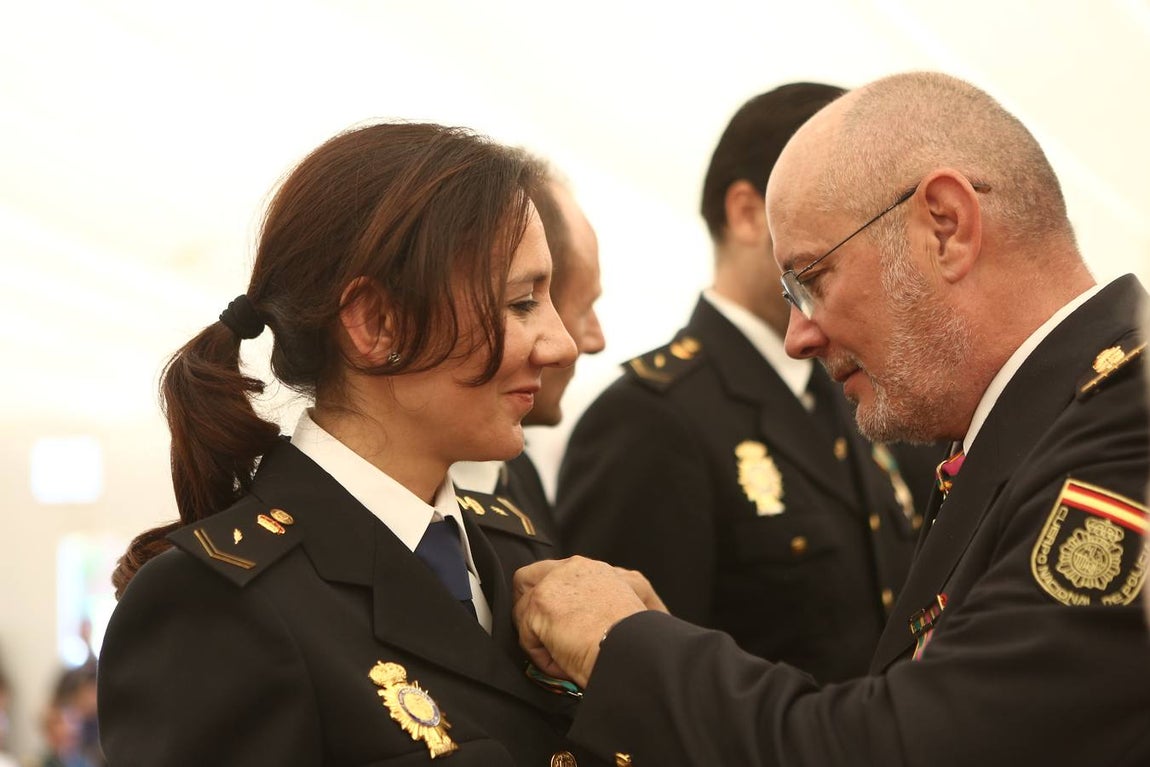 Fotos: Así ha sido la celebración el Día de la Policía en Cádiz