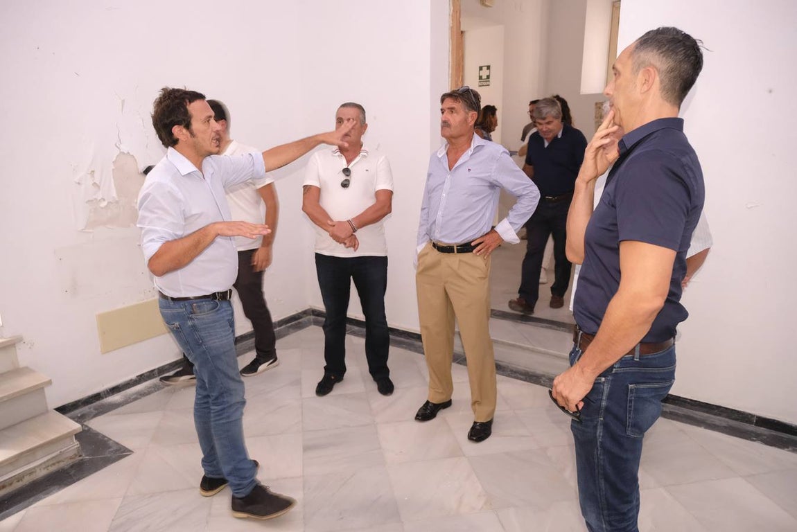 Visita al Palacio de Recaño posible del Museo del Carnaval