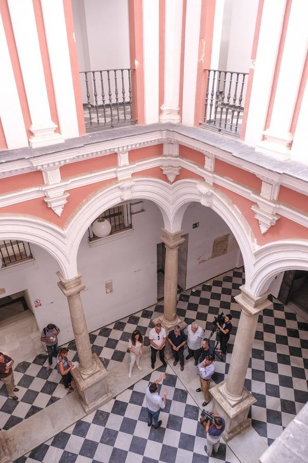 Visita al Palacio de Recaño posible del Museo del Carnaval